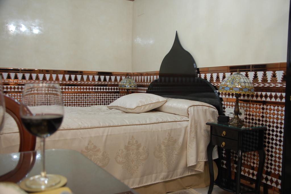 Luxury Apartment Plus Ultra Seville Exterior photo