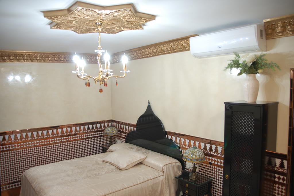 Luxury Apartment Plus Ultra Seville Exterior photo